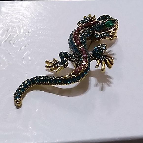 Green Multicolor Crystal Lizard Necklace Pin Broach on Diamond Cut 18k GD Chain - Picture 8 of 9